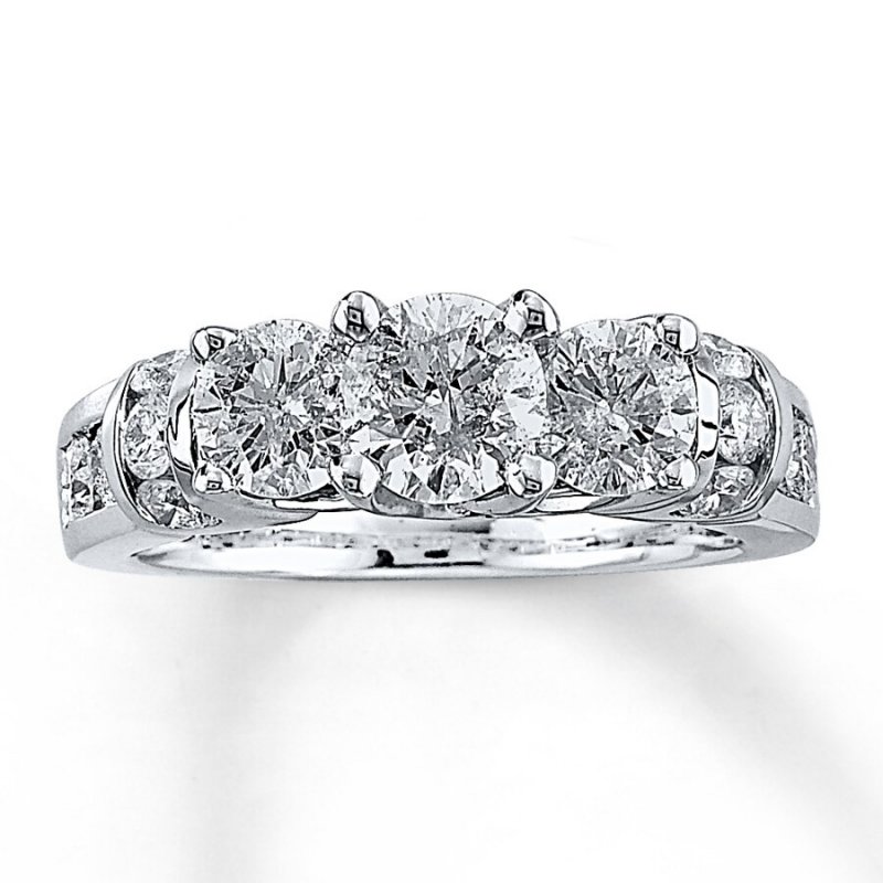 2 ct tw 3 stone diamond ring